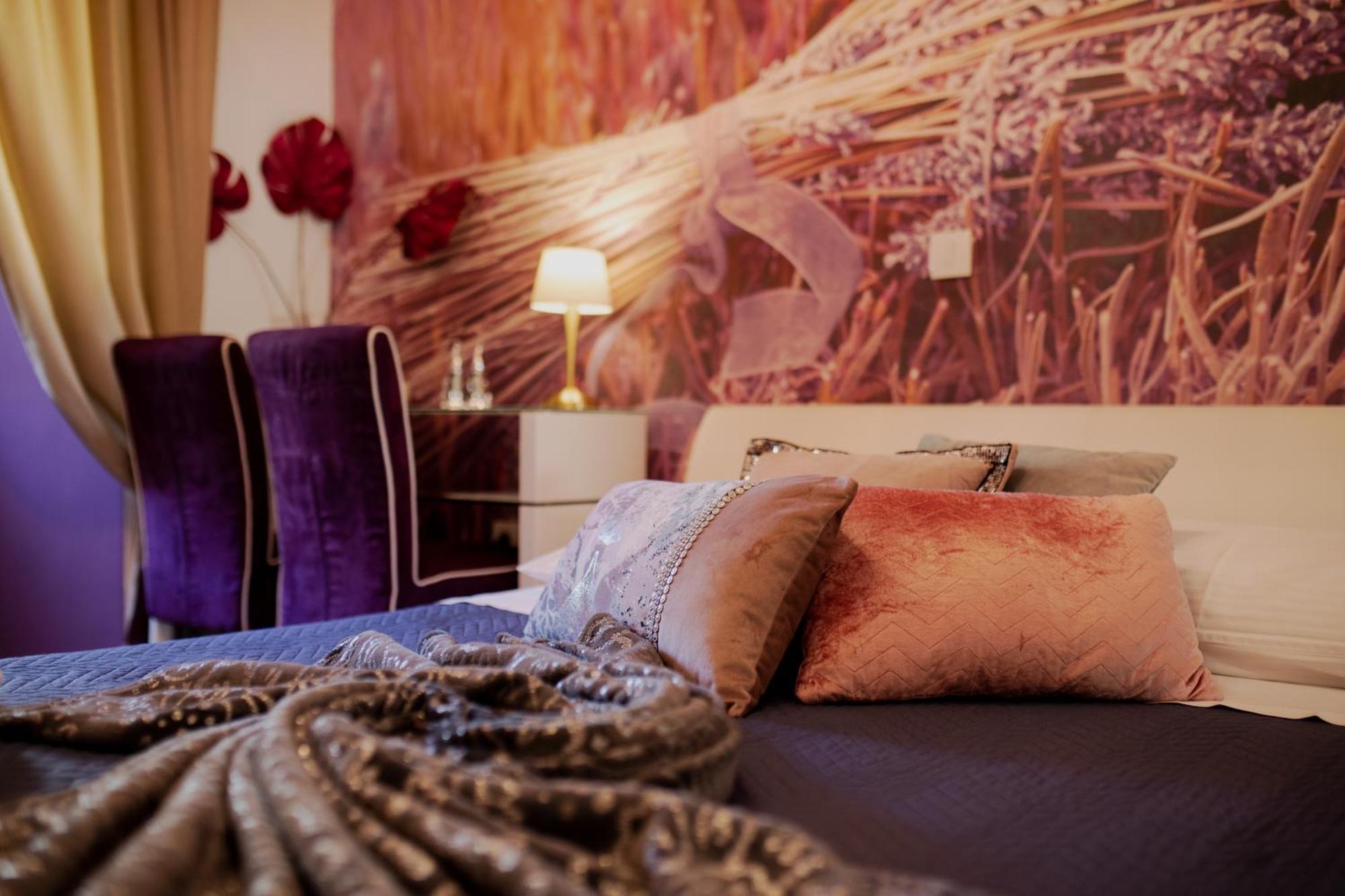 Guesthouse Mimbelli Orebic Bagian luar foto